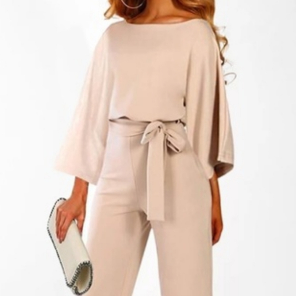 Gorgeous Apricpt colored 1piece Jumpsuit - Picture 2 of 7